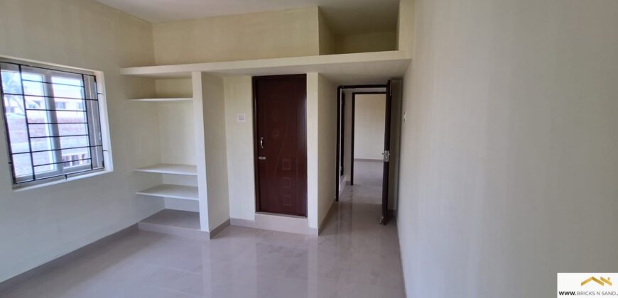 Apartment in Medavakkam